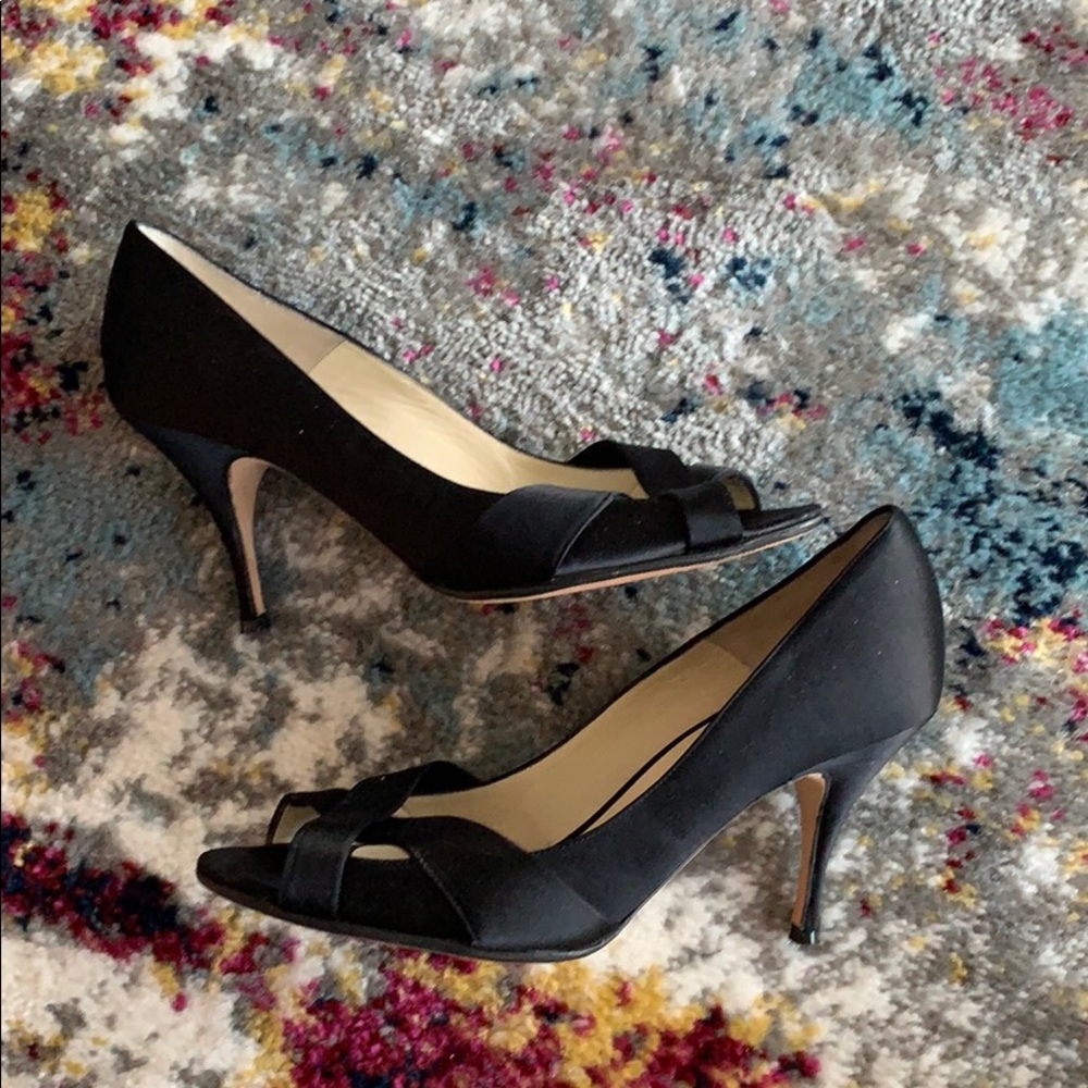BRIAN ATWOOD Black Satin Heels Size 7.5 - Picture 2 of 7